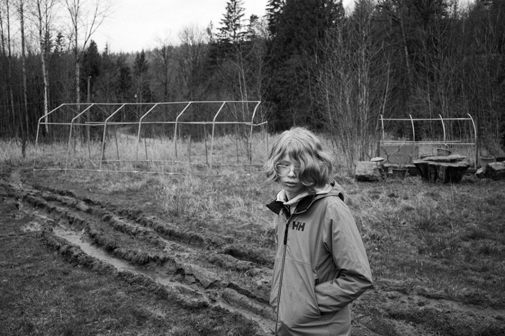 In the field with mud and trees. Photo: Paul Urbanski